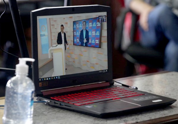 ‘Queremos devolução imediata do recurso público e identificação dos envolvidos’, afirma Rui Costa sobre respiradores 