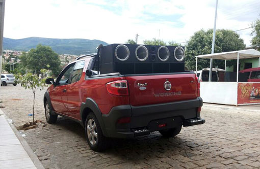 Brumado: Bandidos assaltam quitanda e roubaram carro do proprietário