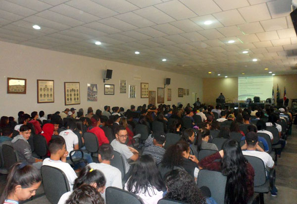 Aracatu: foi realizada a conferência de abertura do Plano Municipal de Saneamento Básico