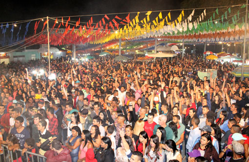 Confira as fotos do segundo dia do São Pedro de Aracatu 'Arraiá do Gererê'