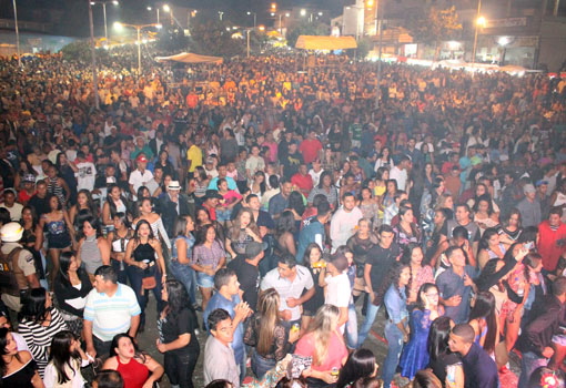 São Pedro do Bairro Olhos D'água se consolida como a festa mais tradicional de Brumado