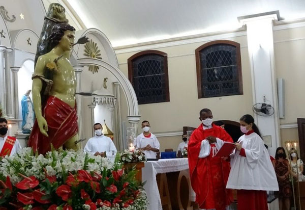 Festa de São Sebastião é celebrada na Igreja Matriz da Paróquia Bom Jesus em Brumado