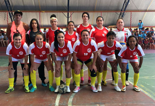 Seleção Brumadense de Futsal Feminino conquista 1º lugar no III Torneio Chuteira de Salto Futsal Feminino em Macaúbas