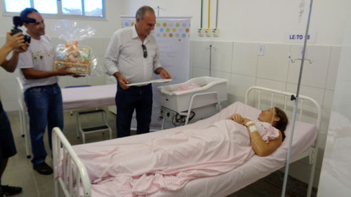 Brumado: Bêbe recebe a premiação 'Bebê Prefeito' na 2ª Semana do Bebê