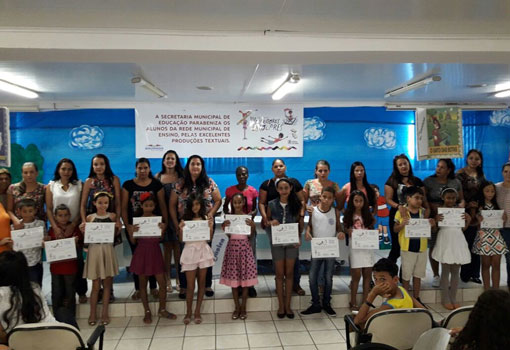 Brumado: Emoção marca a certificação do IV Concurso de Escritores Escolares realizado pela Semec