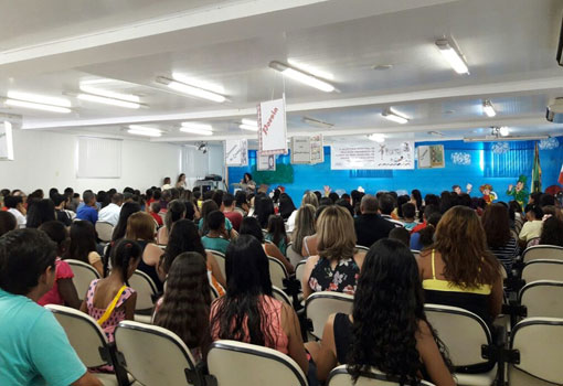 Brumado: Emoção marca a certificação do IV Concurso de Escritores Escolares realizado pela Semec