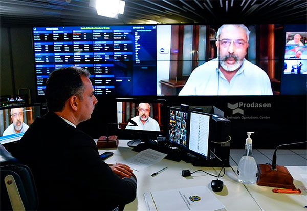 Senado aprova inclusão de discriminação racial e sexual como agravantes em crime