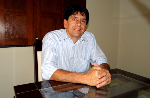 Aracatu: Contas da Prefeitura referente ao exercício de 2013 foram aprovadas pelo TCM