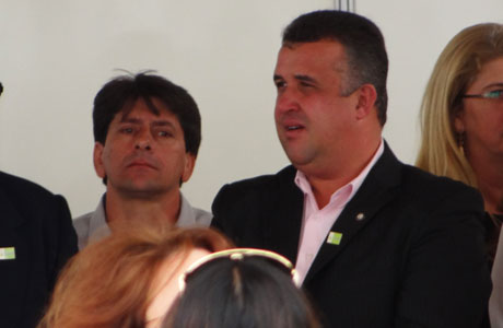 Conquista: Prefeitos de Aracatu e Barra da Estiva em evento com a presidenta Dilma Rousseff