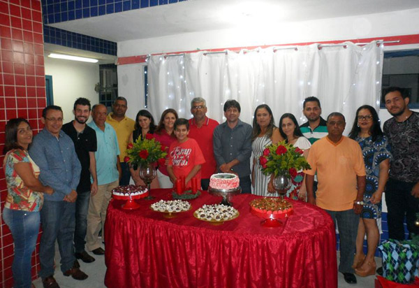 Aracatu: prefeitura promoveu festa de confraternização para garis e trabalhadores dos serviços gerais