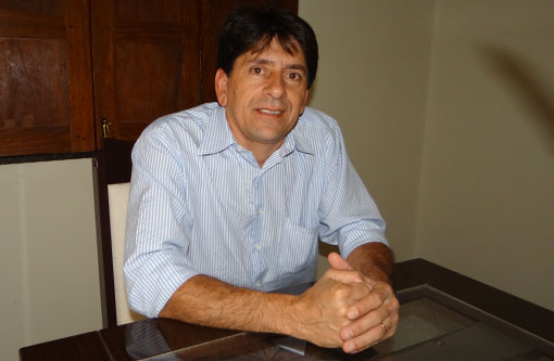 Aracatu: Mensagem de Natal do prefeito Sérgio Maia