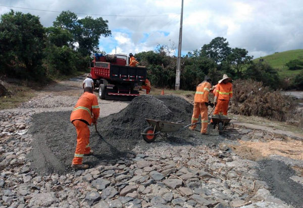 Tráfego de veículos é liberado em 54 trechos de rodovias baianas