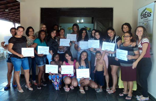 Brumado: Creas Chico Xavier realiza encerramento do Curso de Manicure e Pedicure