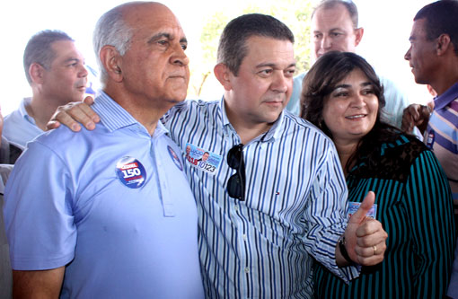Eleições 2014: Sidelvan Nóbrega e Rosana Chaves recepcionam Paulo Souto em Brumado 