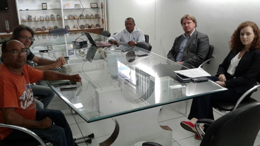 Prefeitura de Brumado abre negociação com o Sindsemb para discussão do acordo coletivo 2016-2017