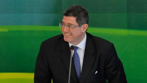 Joaquim Levy é anunciado na Fazenda e Nelson Barbosa, no Planejamento