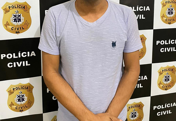 Foragido desde fevereiro acusado de estupro, ex-secretário de obras de Ituaçu se entrega a Polícia