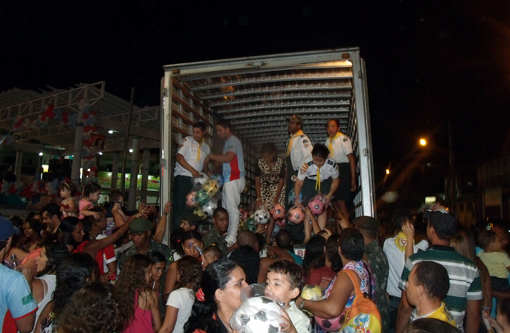 Brumado: Associação Casa de Caridade Idelson Silva realizou o projeto 'Sudoeste Criança'