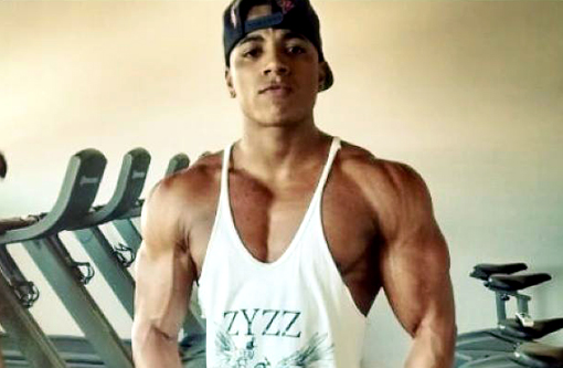 Atleta brumadense de fisiculturismo busca apoio para disputar competição em Ilhéus