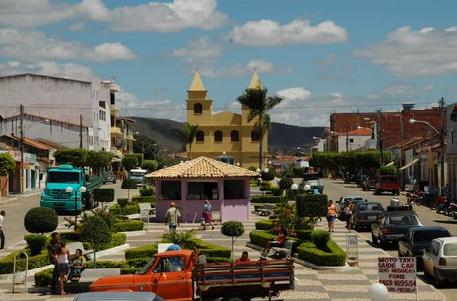 TANHAÇU : VÍDEO SOBRE COMPRA DE VOTOS CAUSA TUMULTO