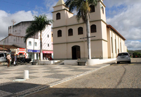 Médico que atua em Tanhaçu testou positivo para Covid-19 via teste rápido