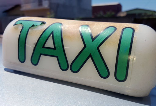 Brumado: prefeitura regulamenta pontos de táxi