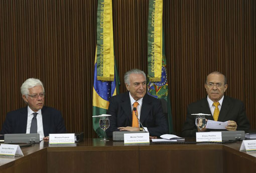 Governo Temer anuncia concessão ou venda de 25 projetos de infraestrutura, a FIOL está na lista