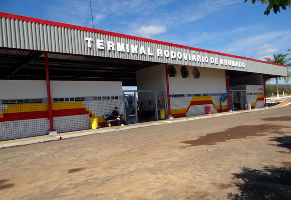 Transporte intermunicipal segue suspenso em Brumado até dia 15 de abril