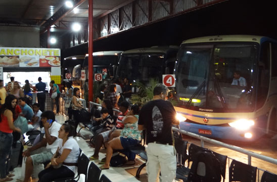 Brumado: Movimento intenso no terminal rodoviário