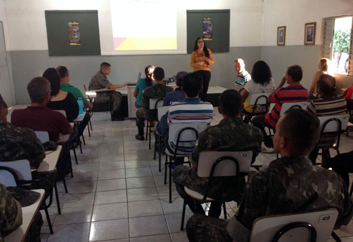 Tiro de Guerra promove palestra sobre violência doméstica e familiar