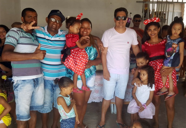 Brumado: empresário Thiago Pinto apoiou evento do Dia das Crianças no Bairro São Félix