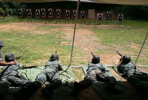 Brumado: atiradores do Tiro de Guerra 06/024 realizam tiro de arma portátil