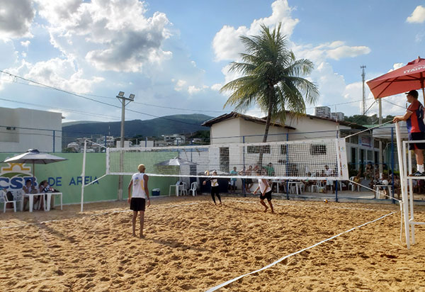 1º Torneio Misto de Vôlei de Arei do Clube Social de Brumado foi um grande sucesso