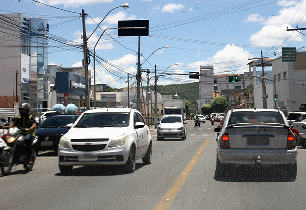Detran-BA começa a aplicar novas regras de trânsito na próxima segunda-feira (12)