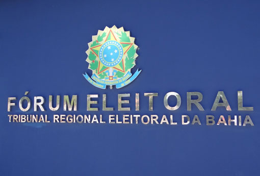 Partidos e coligações têm até segunda (15) para apresentarem registro de candidatos