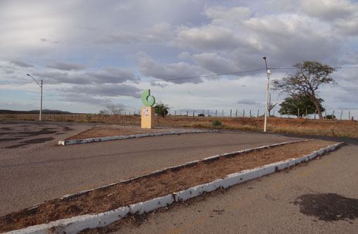 Tanhaçu: Motociclista brumadense colide moto contra animal e morre