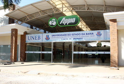 Brumado: estudantes do curso de Direito da UNEB oferecem atendimento gratuito para pessoas que não podem pagar pelo serviço