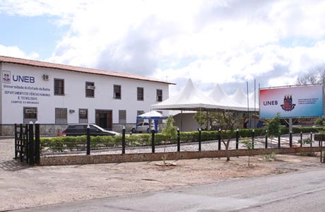 UATI: UNEB SELECIONA INSTRUTORES