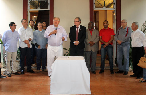 Assinado contrato de locação do prédio do Shopping Áppio com a Uneb