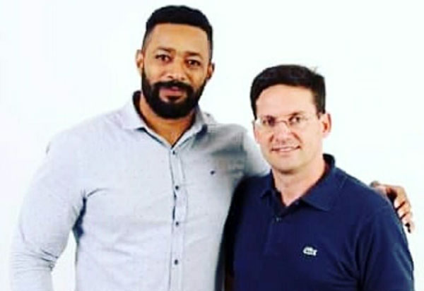 Urandi: Associação recebe trator de emenda parlamentar do deputado Federal João Roma