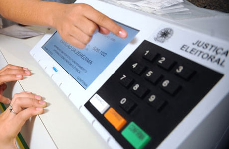 APRENDA A VOTAR NO SIMULADOR DA URNA ELETRÔNICA