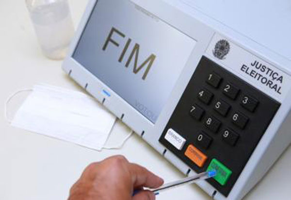 Justiça anula votos e cassa diplomas de vereadores em Vitória da Conquista