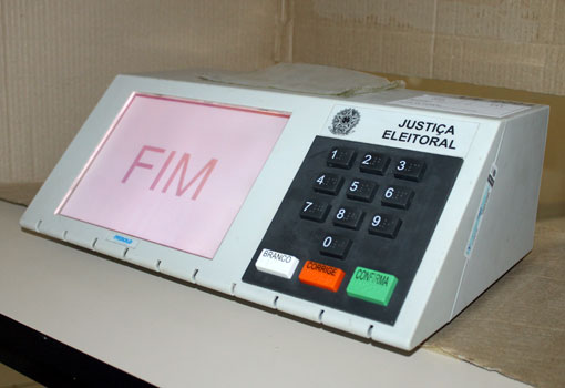 Faltam 30 dias: quase 600 mil eleitores ainda estão irregulares na Bahia