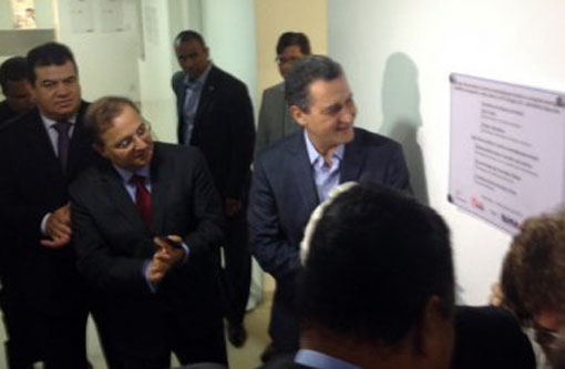 Marquinho Viana acompanha governador Rui Costa em inauguração no Hospital Martagão Gesteira