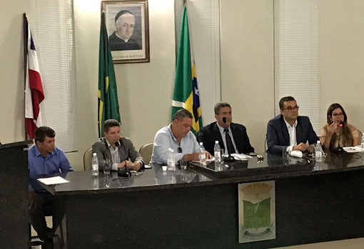 Legislativo brumadense participa de importante encontro de vereadores em Livramento