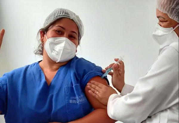 414 brumadenses já tomaram a primeira dose da vacina contra Covid-19