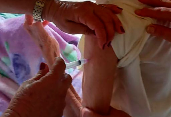 Brumado: Idosos acima de 90 anos receberão segunda dose de vacina Covid-19