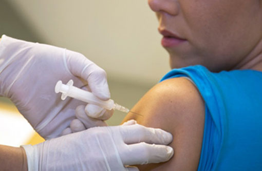  Saúde: Vacinação contra o HPV começa em todo o país