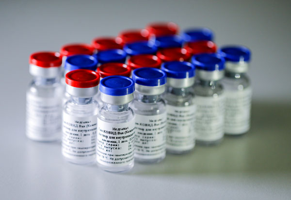 Covid-19: Vacina russa tem resposta imune positiva e não teve efeitos adversos, indica estudo