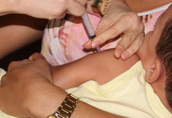 Campanha nacional contra o sarampo começa nesta segunda-feira